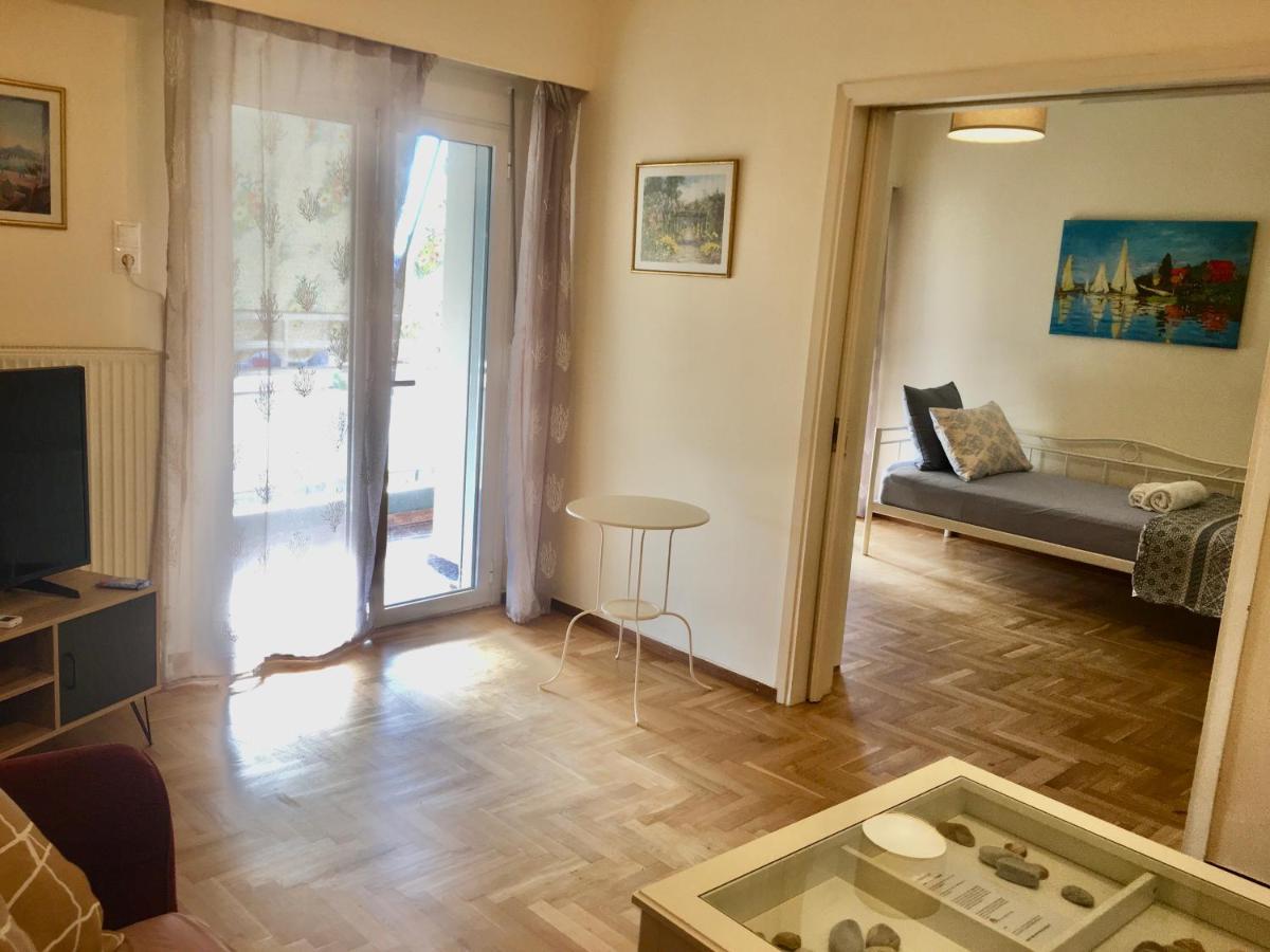 Cozy Apartment Near Metro-Athens View Bagian luar foto